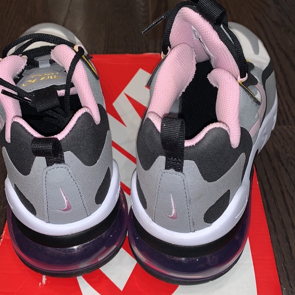 Nike Air Max 270 React Kid’s 7 Women’s Size 8.5 - Picture 4 of 9